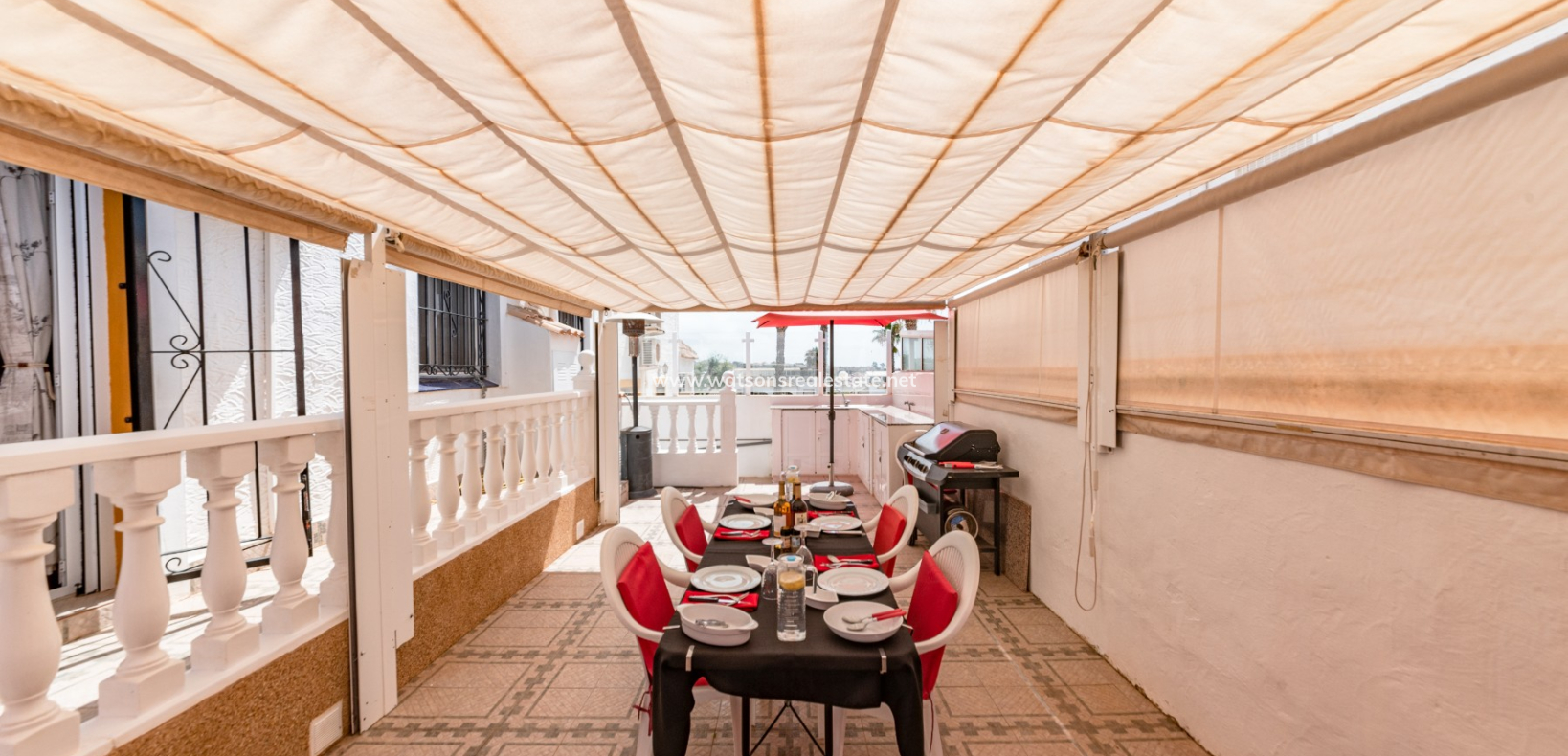 Resale - Quad - Urb. La Marina