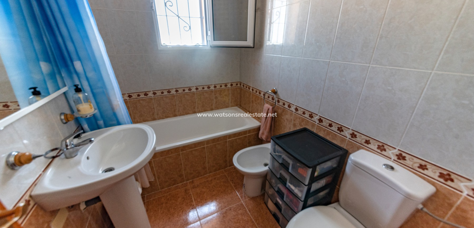 Resale - Quad - Urb. La Marina