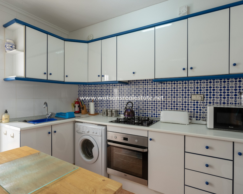 Resale - Quad - Urb. La Marina