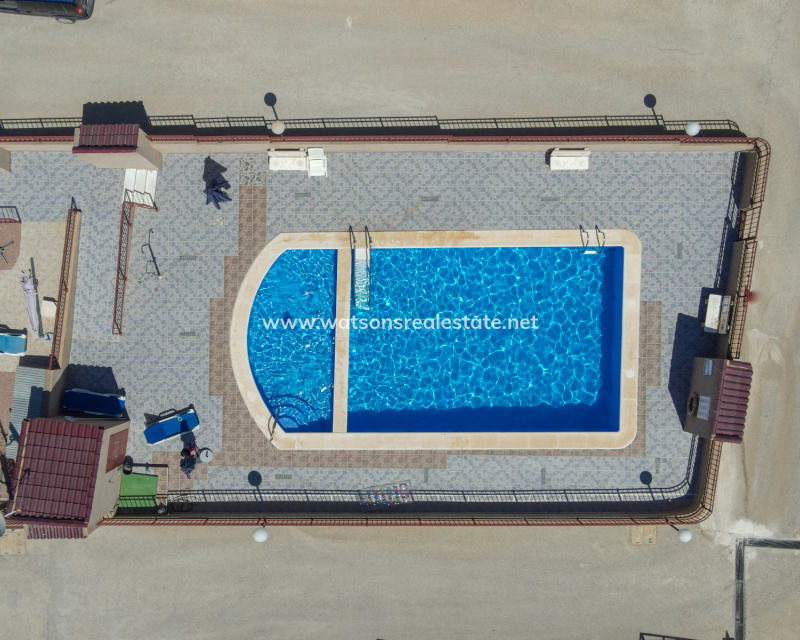 Resale - Quad - Urb. La Marina