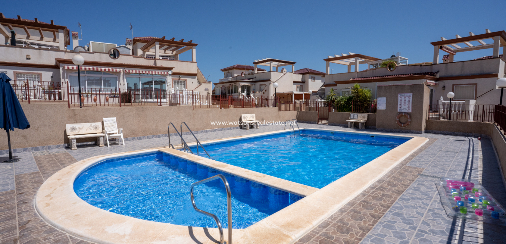 Resale - Quad - Urb. La Marina