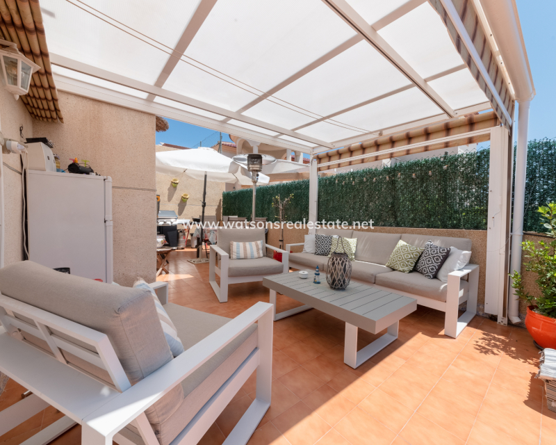 Resale - Quad - Urb. La Marina