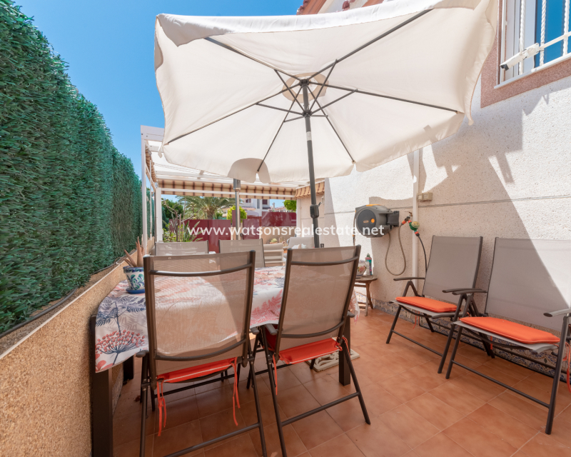 Resale - Quad - Urb. La Marina