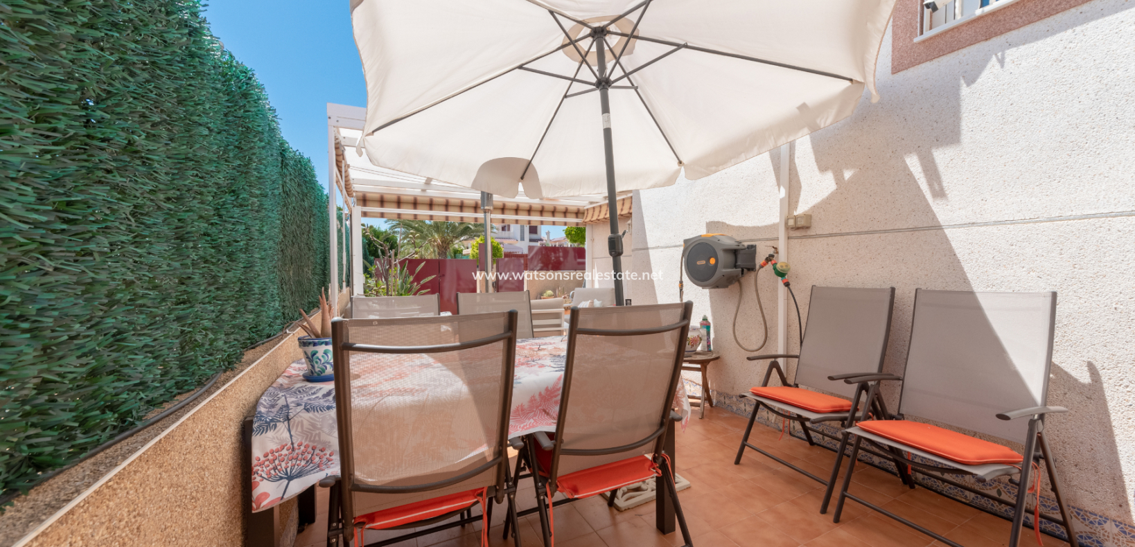 Resale - Quad - Urb. La Marina