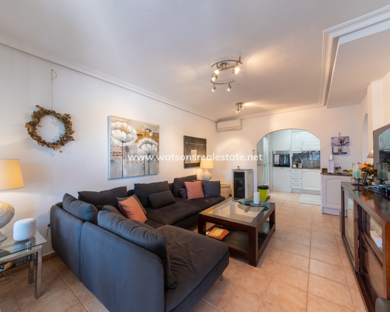 Resale - Quad - Urb. La Marina