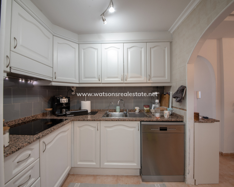 Resale - Quad - Urb. La Marina