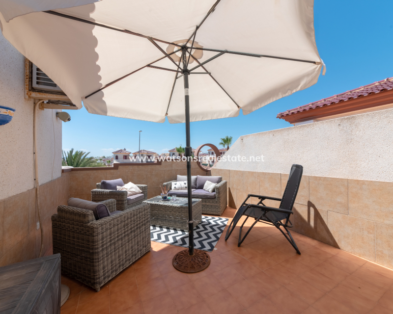 Resale - Quad - Urb. La Marina