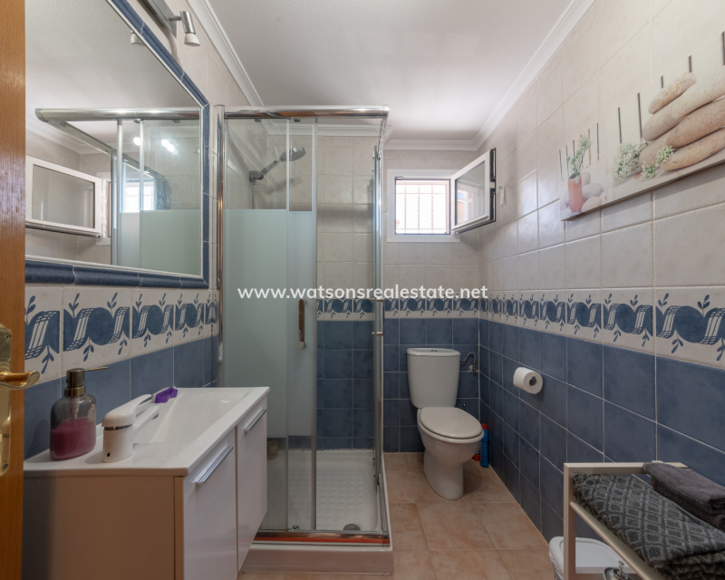 Resale - Quad - Urb. La Marina