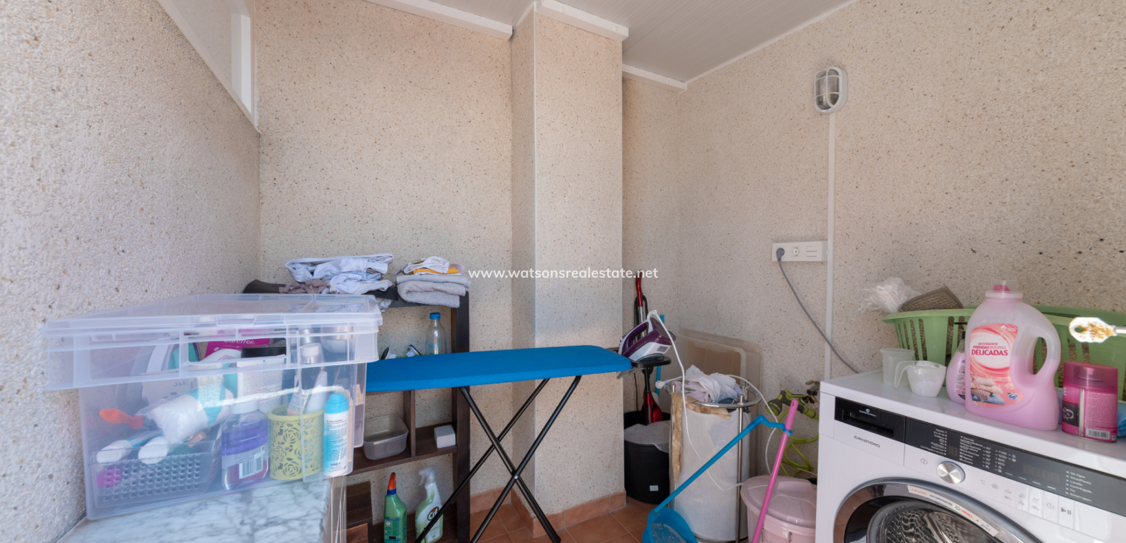 Resale - Quad - Urb. La Marina