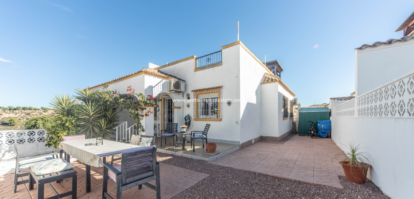 Resale - Quad - Urb. La Marina