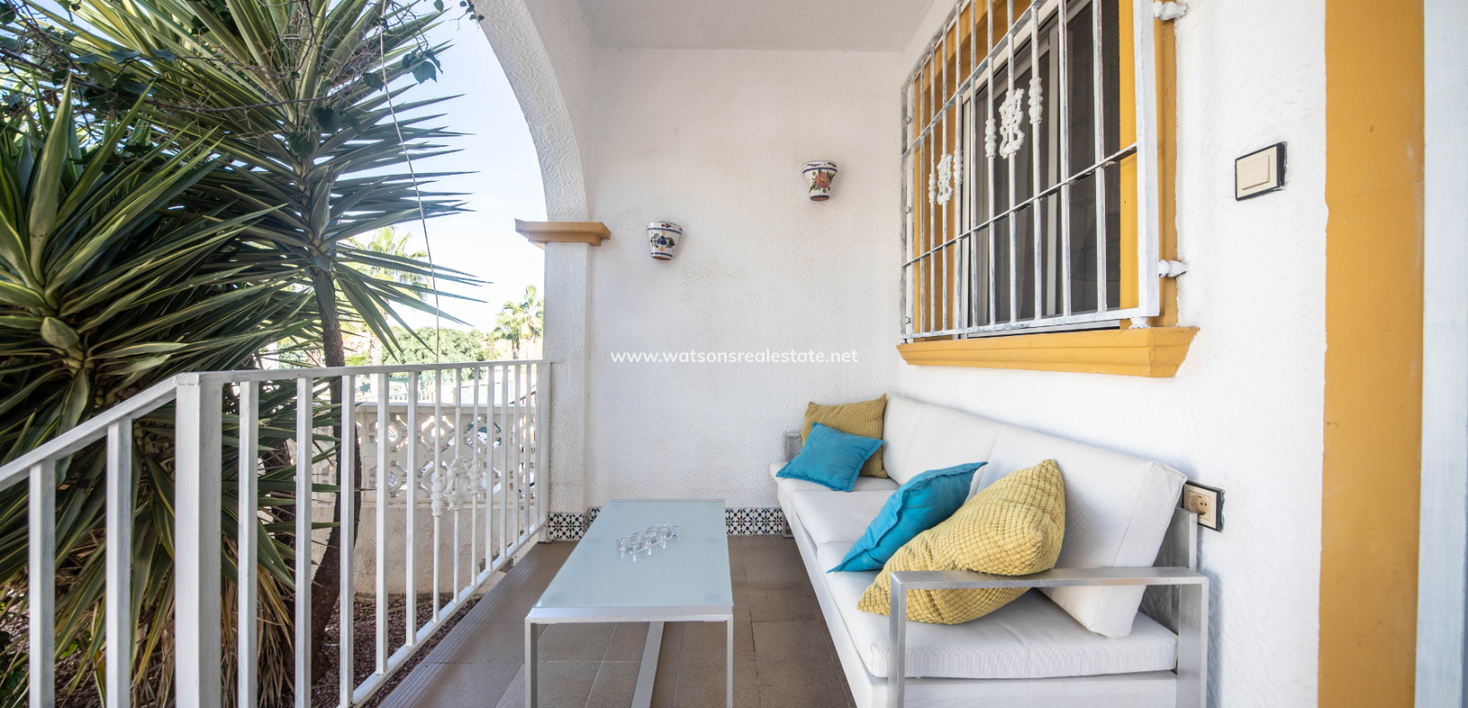 Resale - Quad - Urb. La Marina