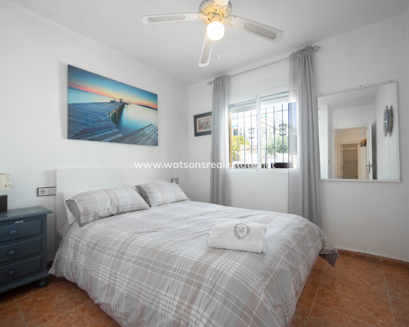 Resale - Quad - Urb. La Marina