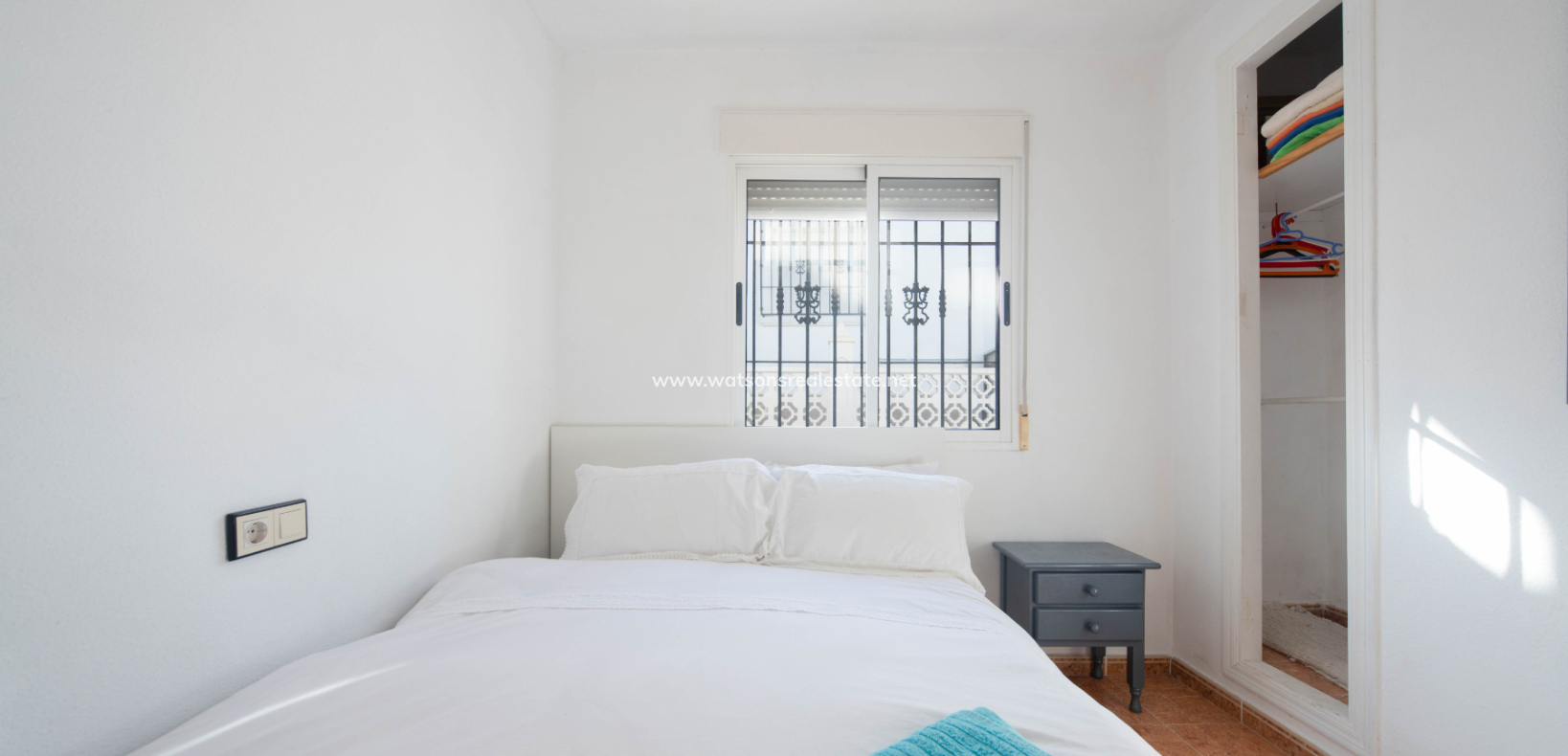 Resale - Quad - Urb. La Marina