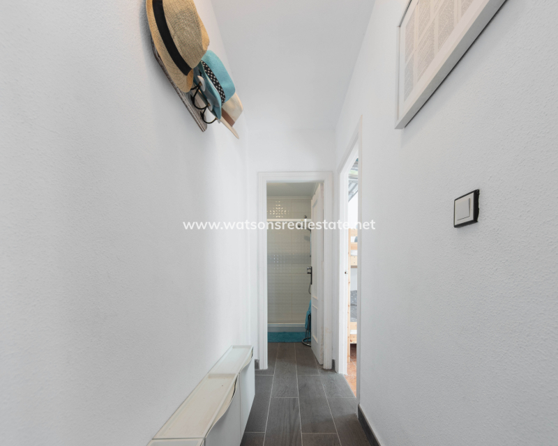 Resale - Quad - Urb. La Marina