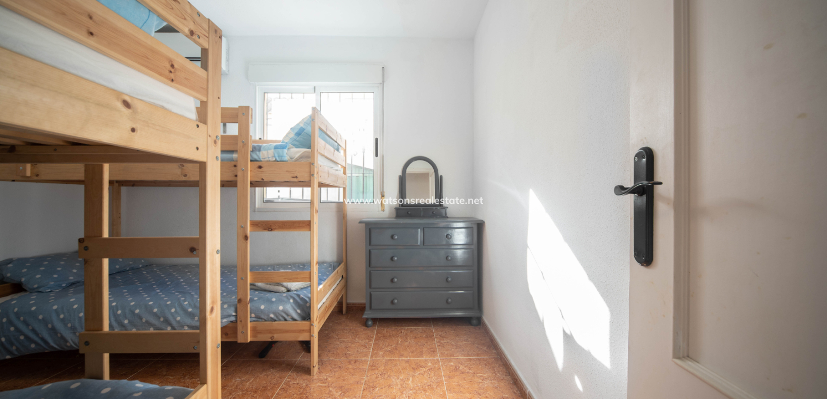 Resale - Quad - Urb. La Marina