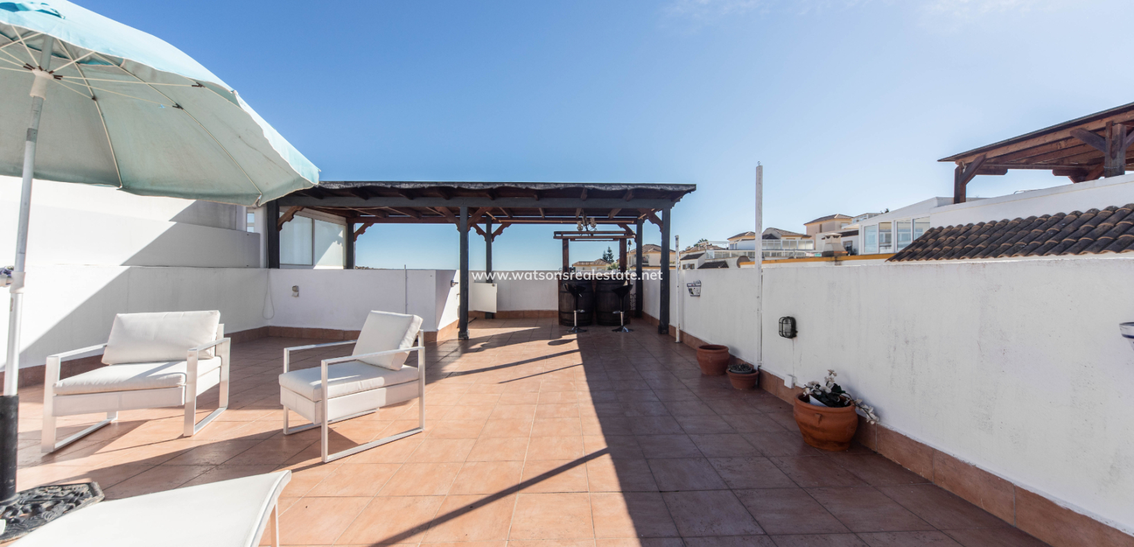 Resale - Quad - Urb. La Marina