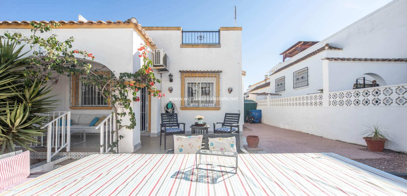 Resale - Quad - Urb. La Marina