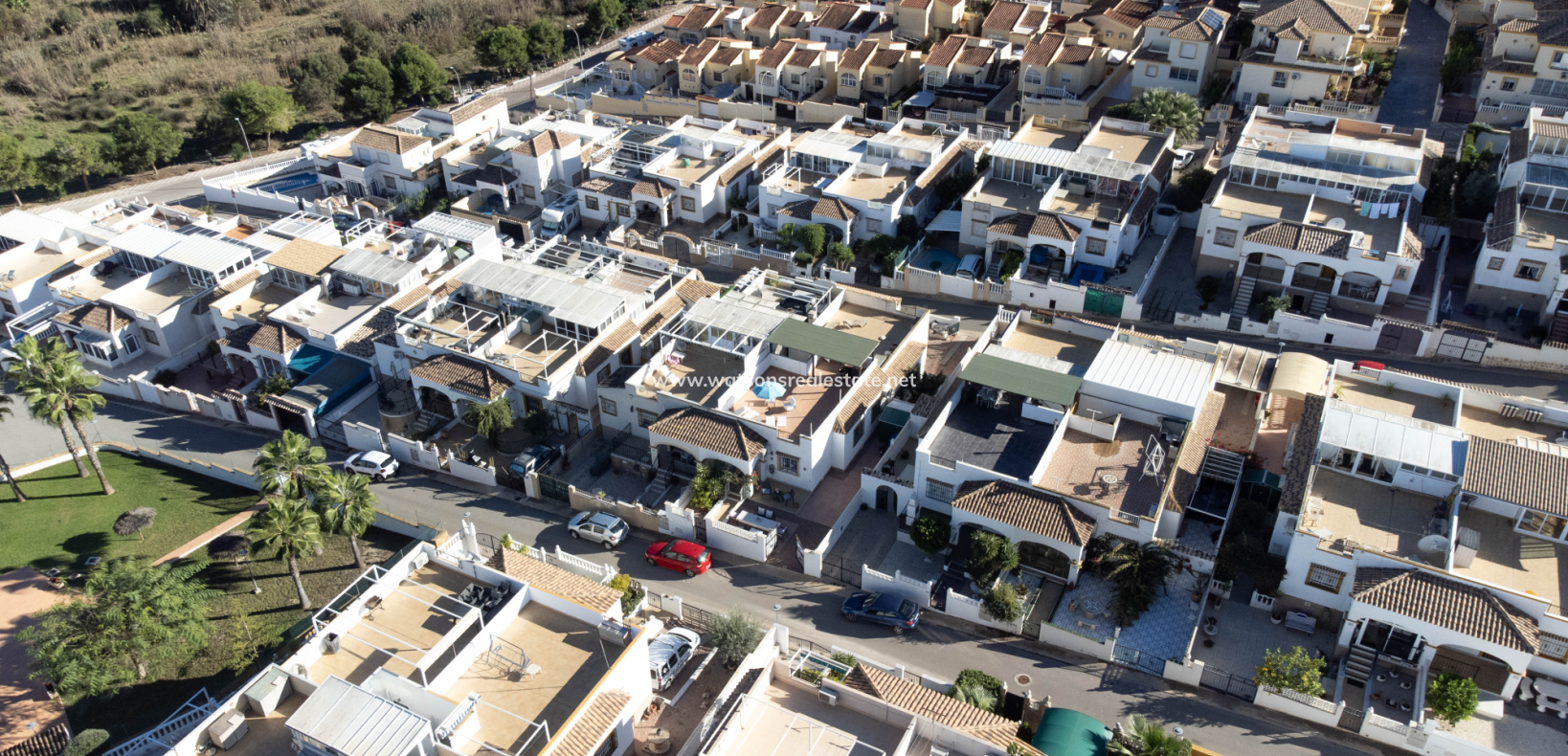 Resale - Quad - Urb. La Marina