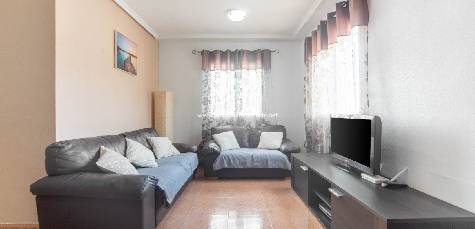 Resale - Quad - Urb. La Marina