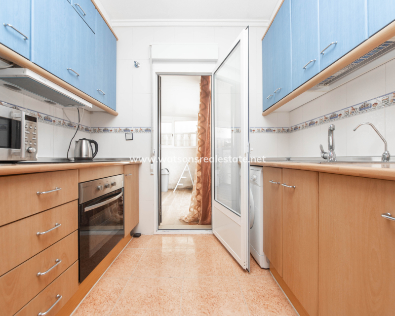 Resale - Quad - Urb. La Marina