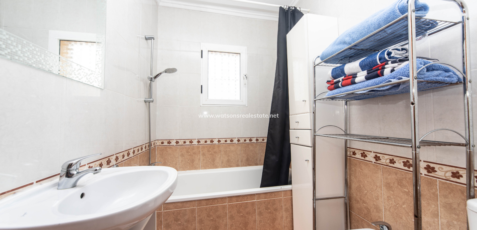 Resale - Quad - Urb. La Marina