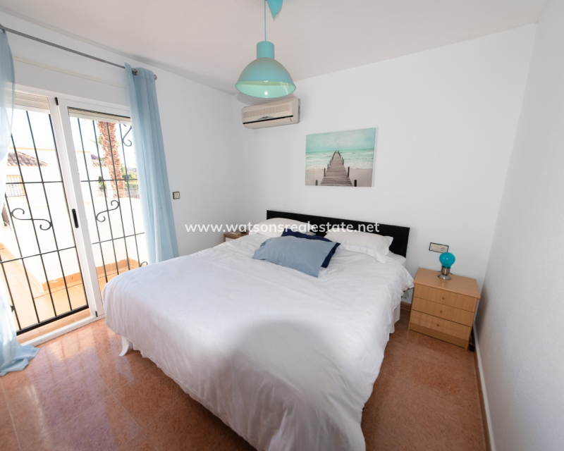Resale - Quad - Urb. La Marina