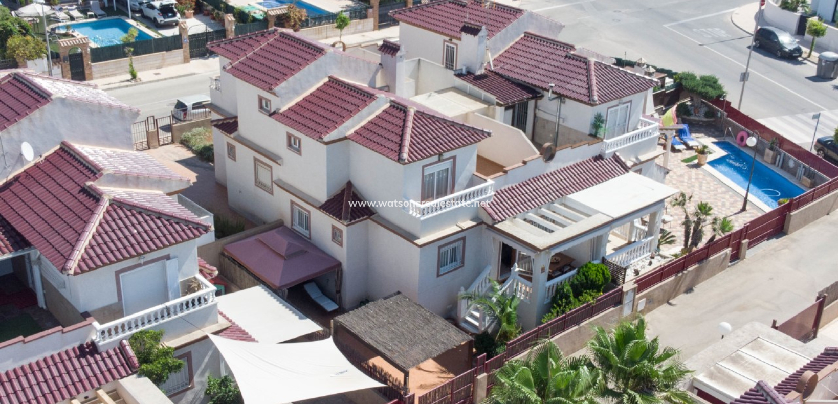 Resale - Quad - Urb. La Marina