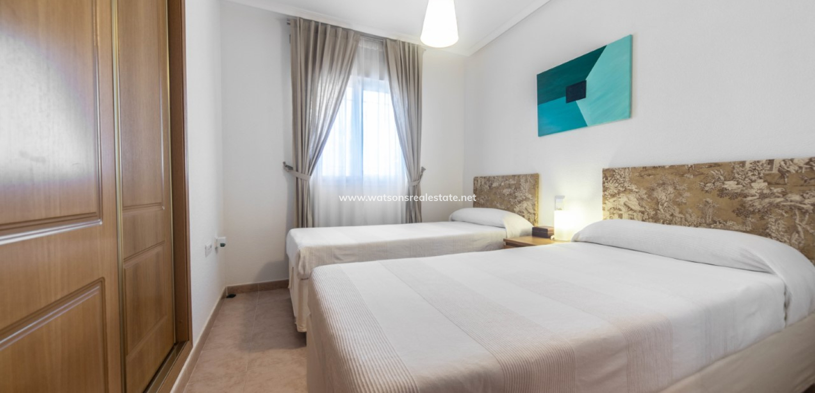 Resale - Quad - Urb. La Marina