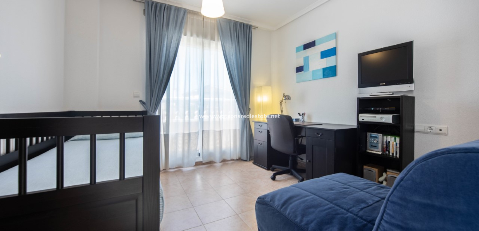Resale - Quad - Urb. La Marina