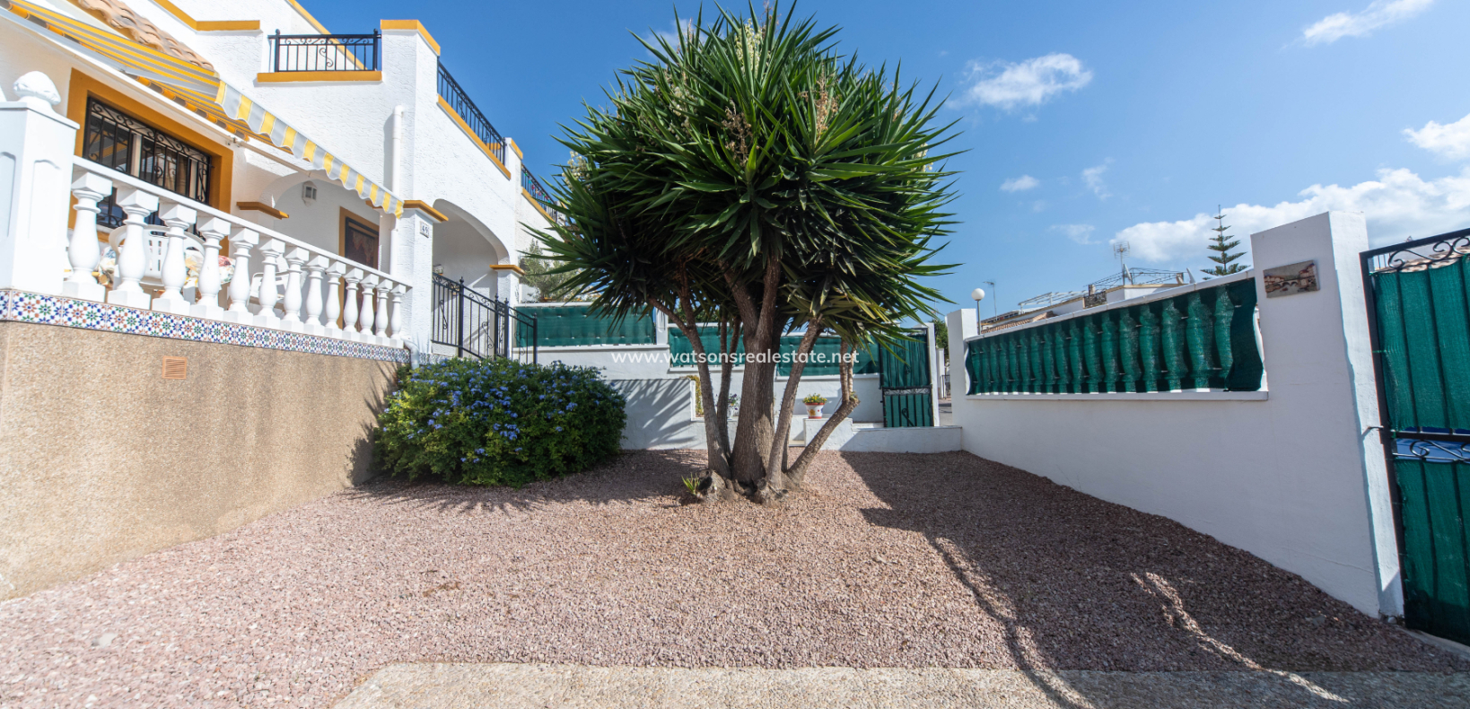 Resale - Quad - Urb. La Marina