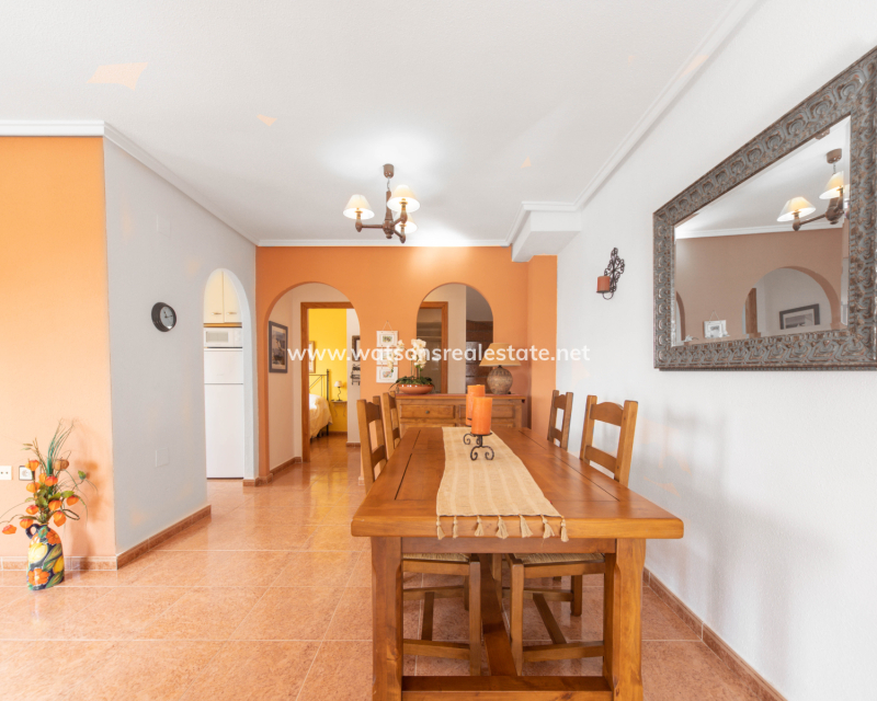 Resale - Quad - Urb. La Marina