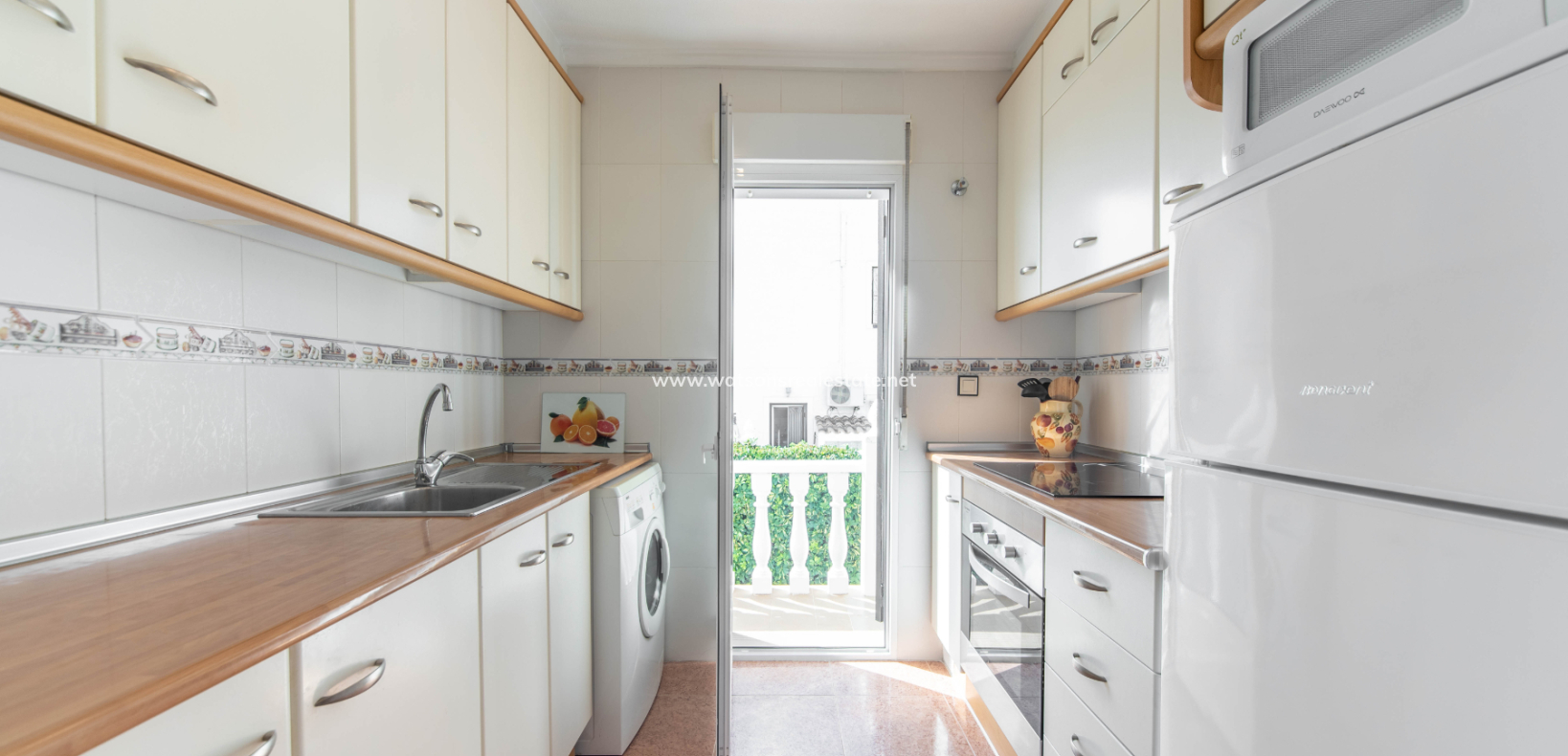 Resale - Quad - Urb. La Marina