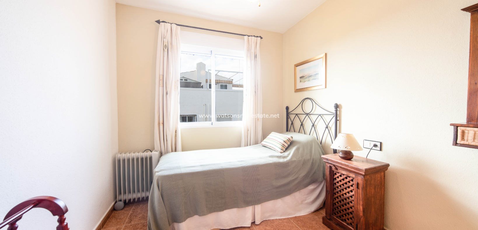Resale - Quad - Urb. La Marina