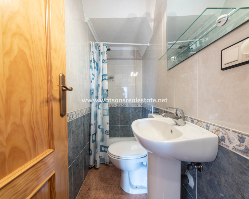 Resale - Quad - Urb. La Marina
