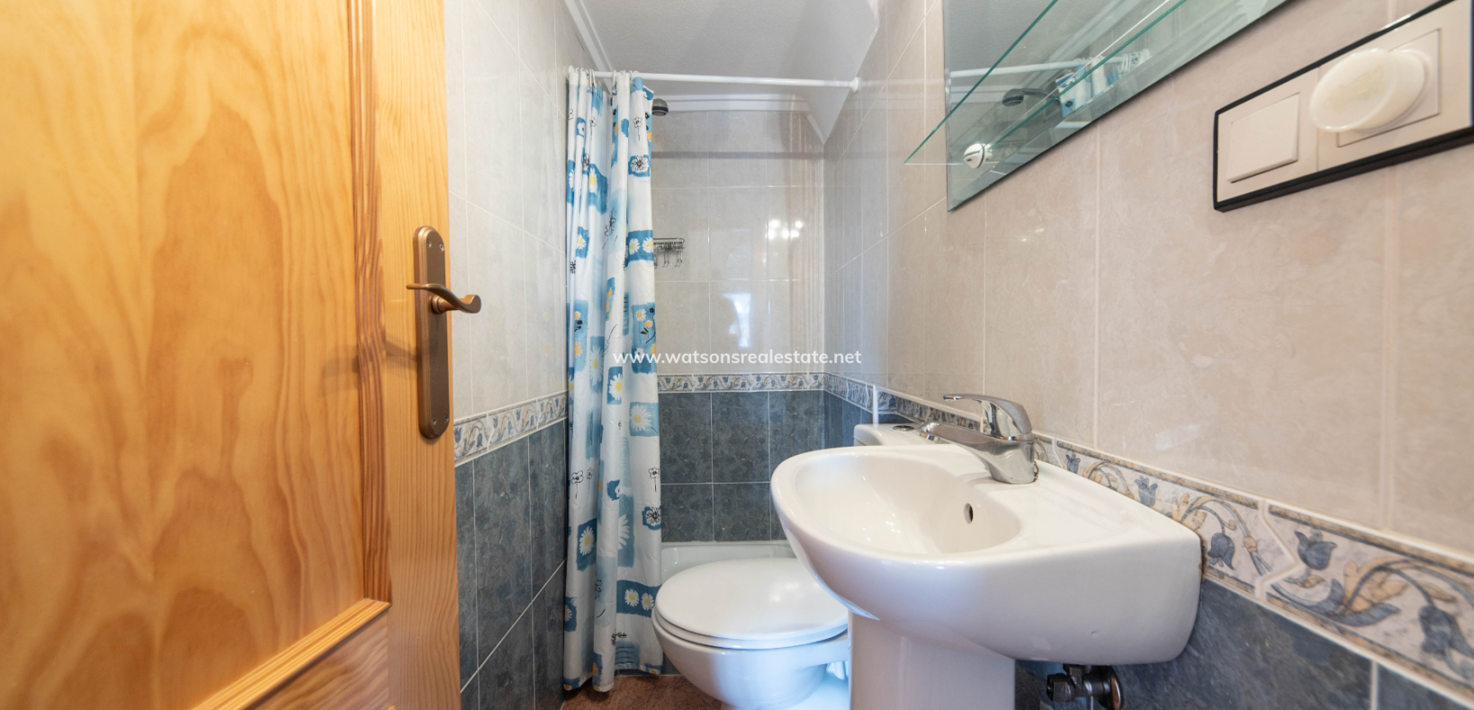 Resale - Quad - Urb. La Marina