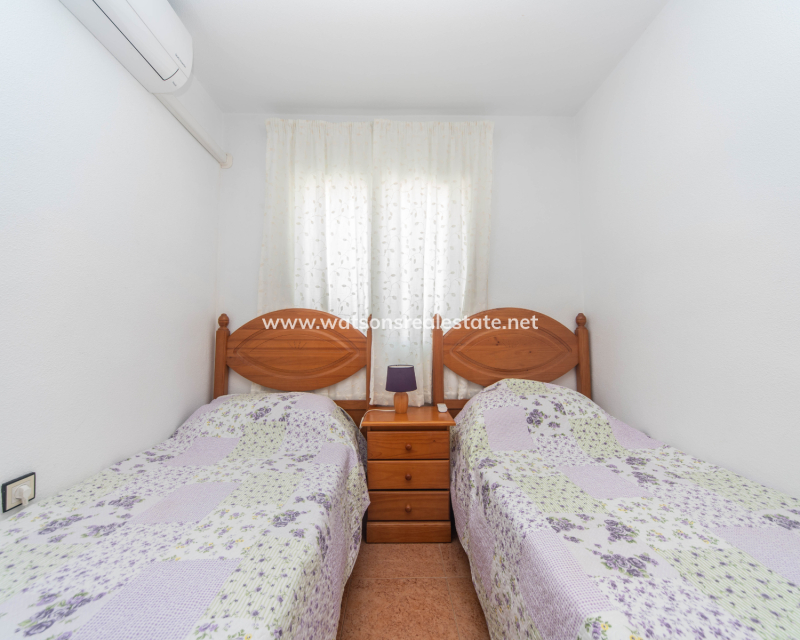 Resale - Quad - Urb. La Marina
