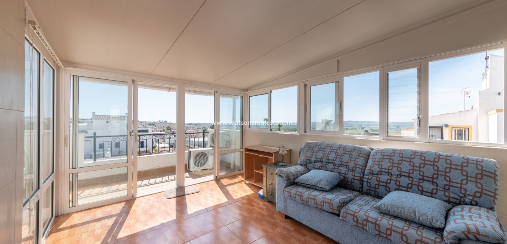 Resale - Quad - Urb. La Marina