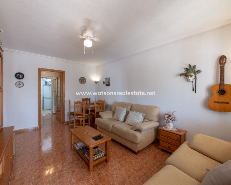 Resale - Quad - Urb. La Marina