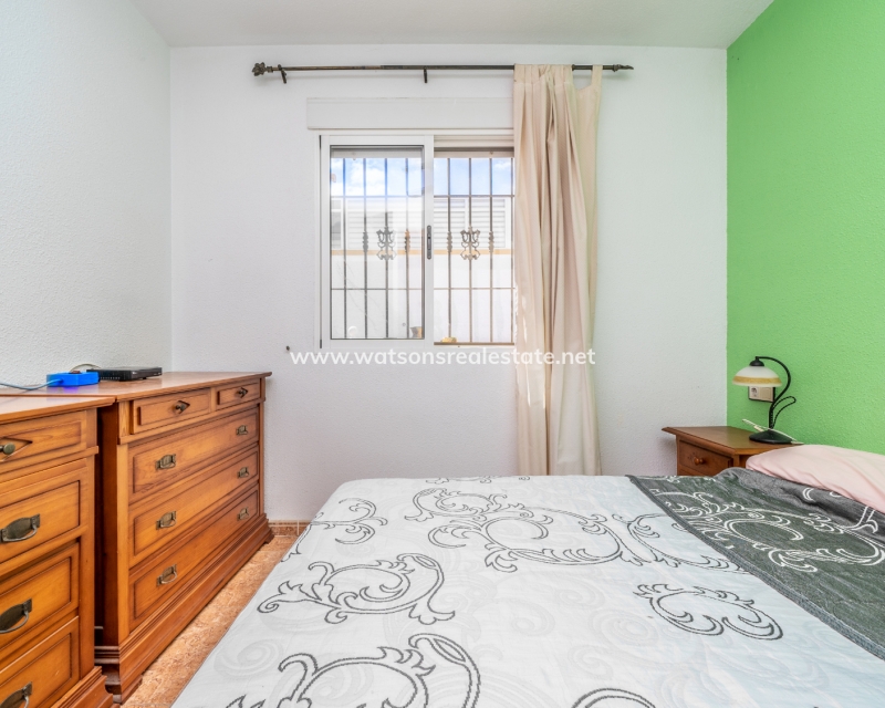 Resale - Quad - Urb. La Marina