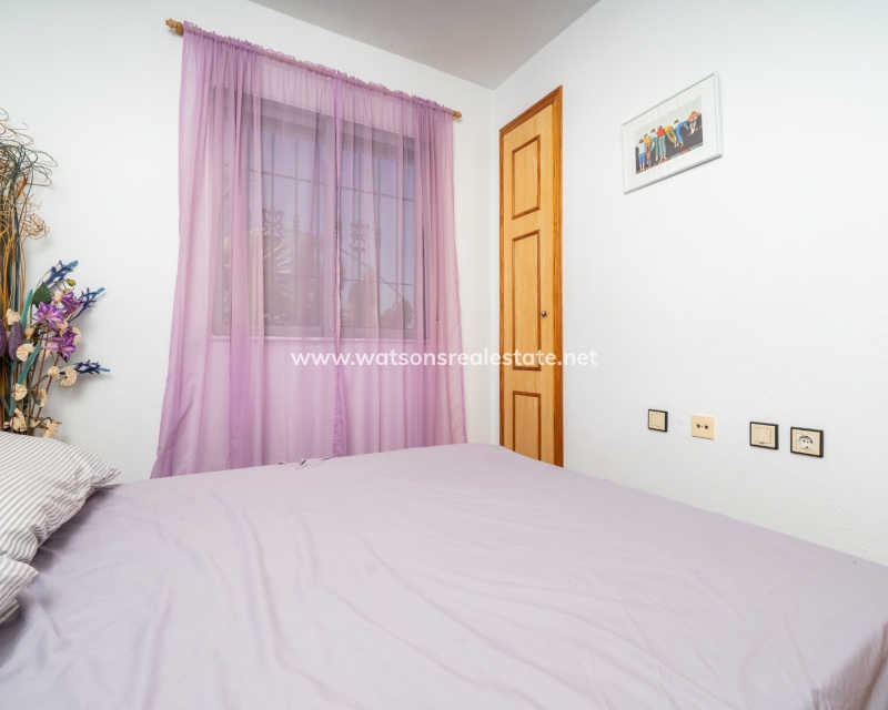 Resale - Quad - Urb. La Marina