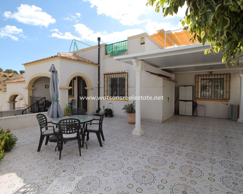 Resale - Quad - Urb. La Marina