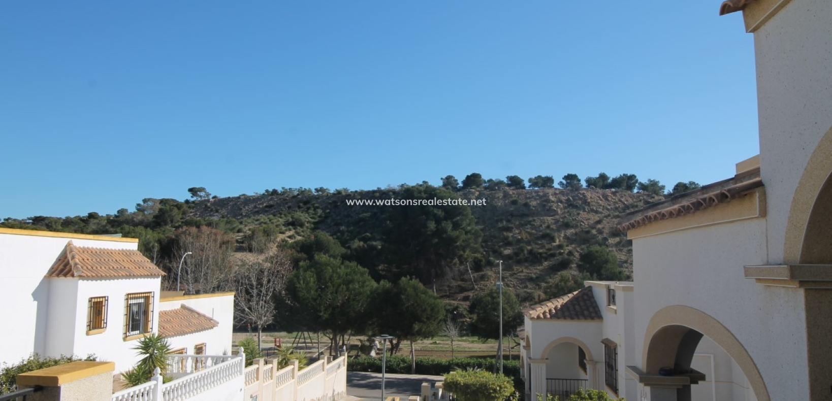 Resale - Quad - Urb. La Marina