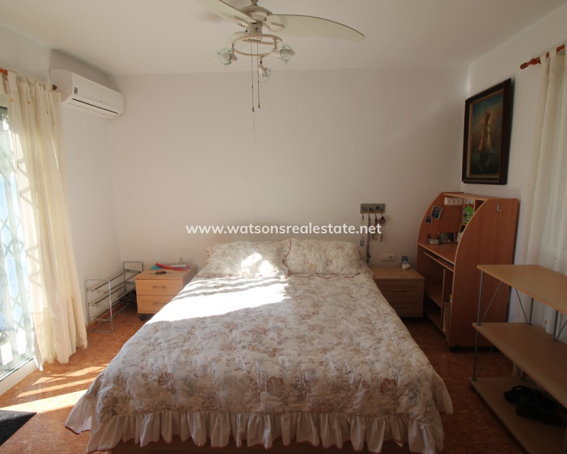 Resale - Quad - Urb. La Marina