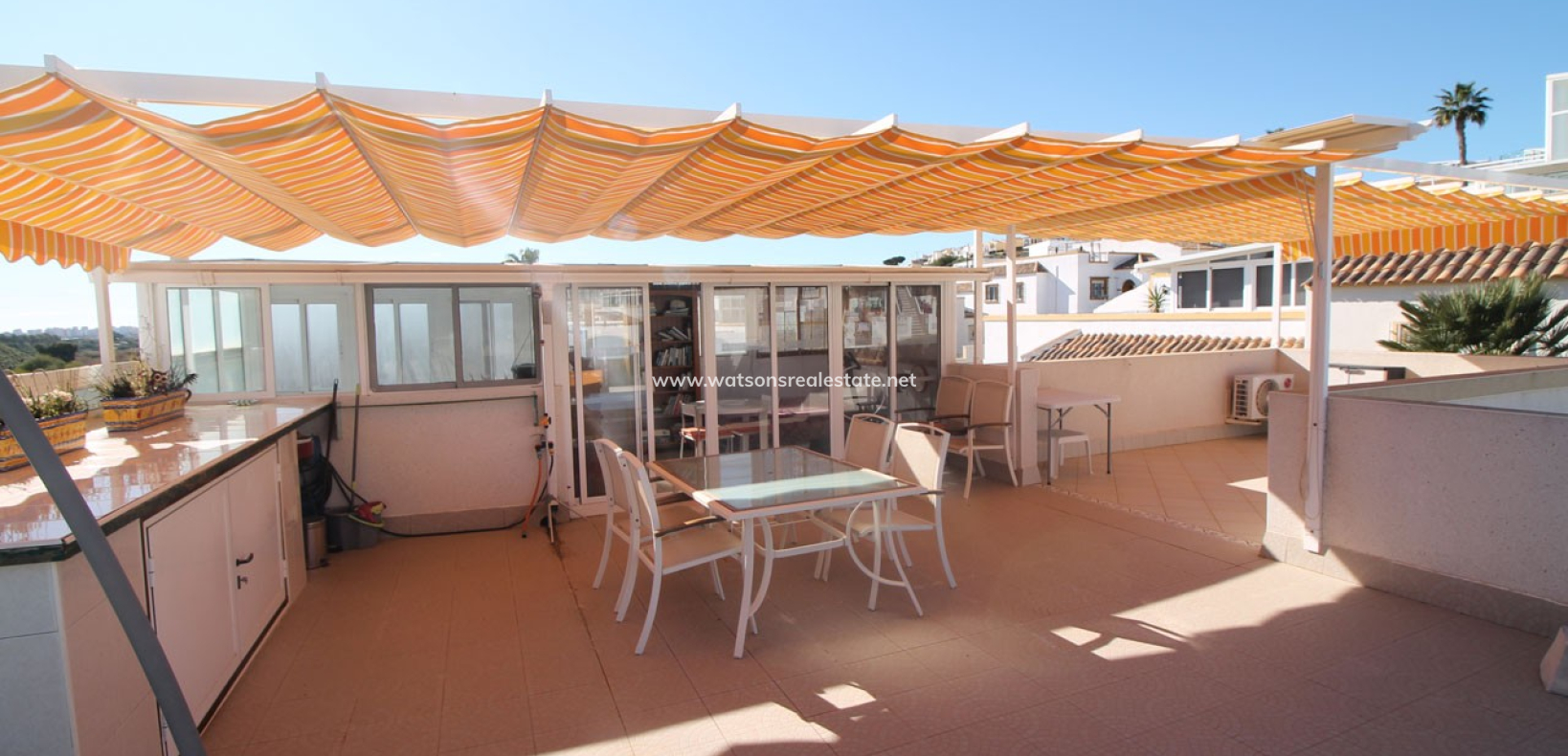 Resale - Quad - Urb. La Marina