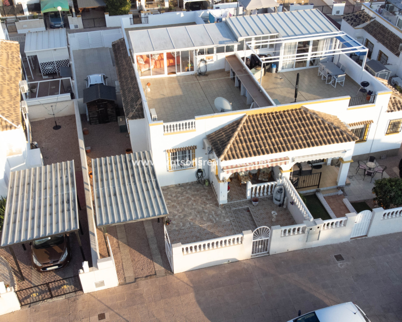 Resale - Quad - Urb. La Marina