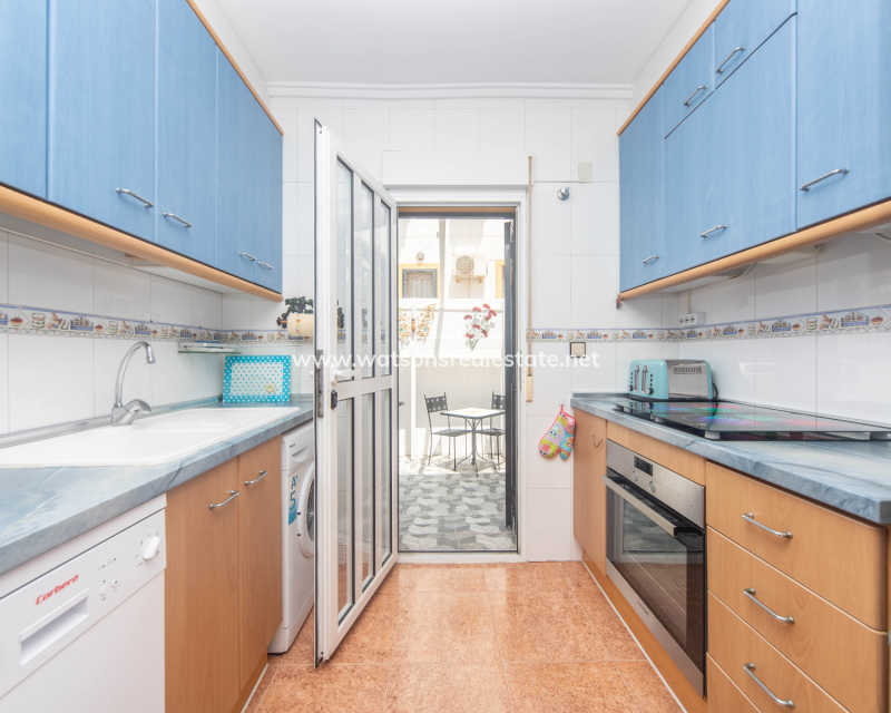 Resale - Quad - Urb. La Marina