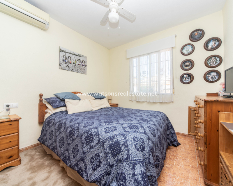 Resale - Quad - Urb. La Marina