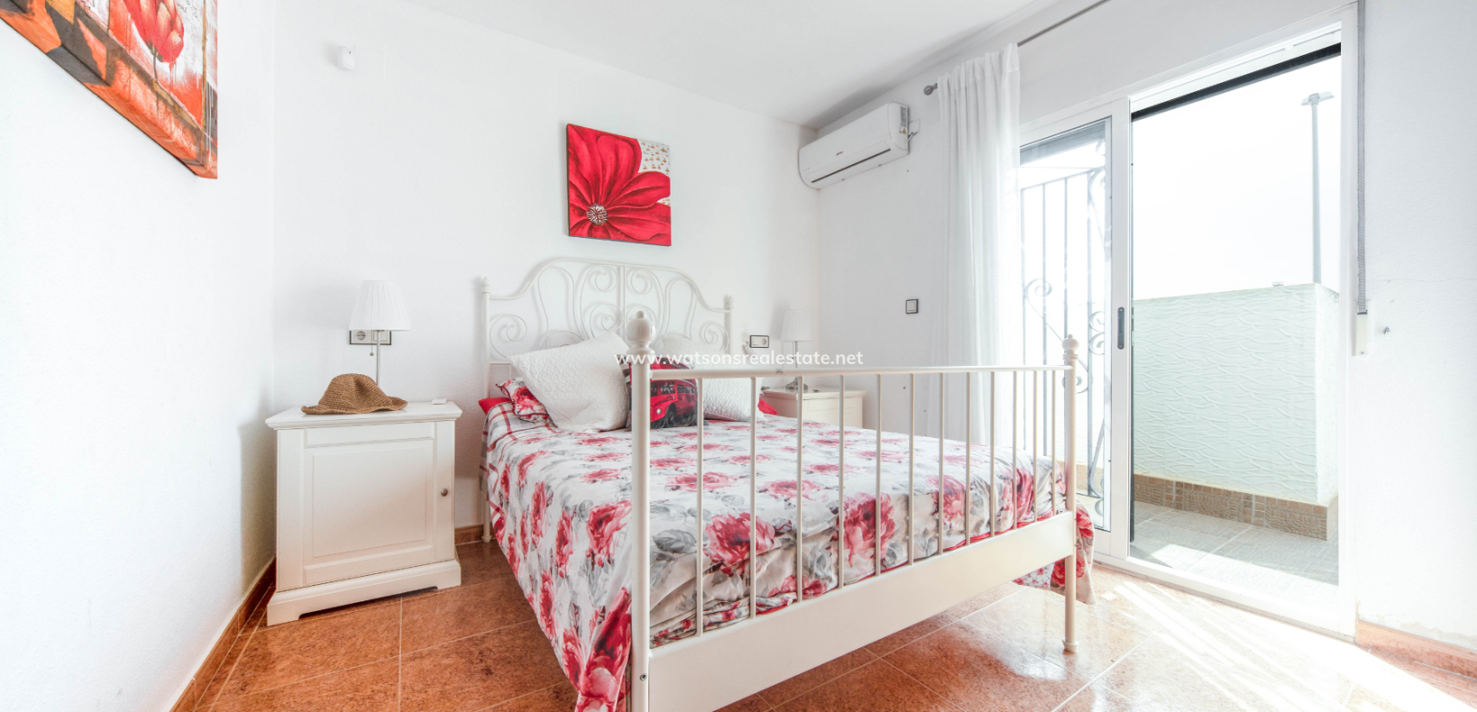 Resale - Quad - Urb. La Marina