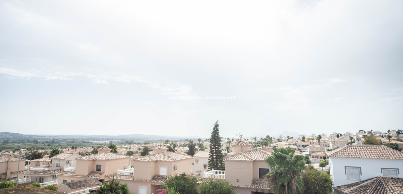 Resale - Quad - Urb. La Marina