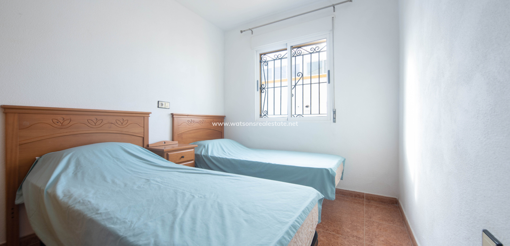 Resale - Quad - Urb. La Marina